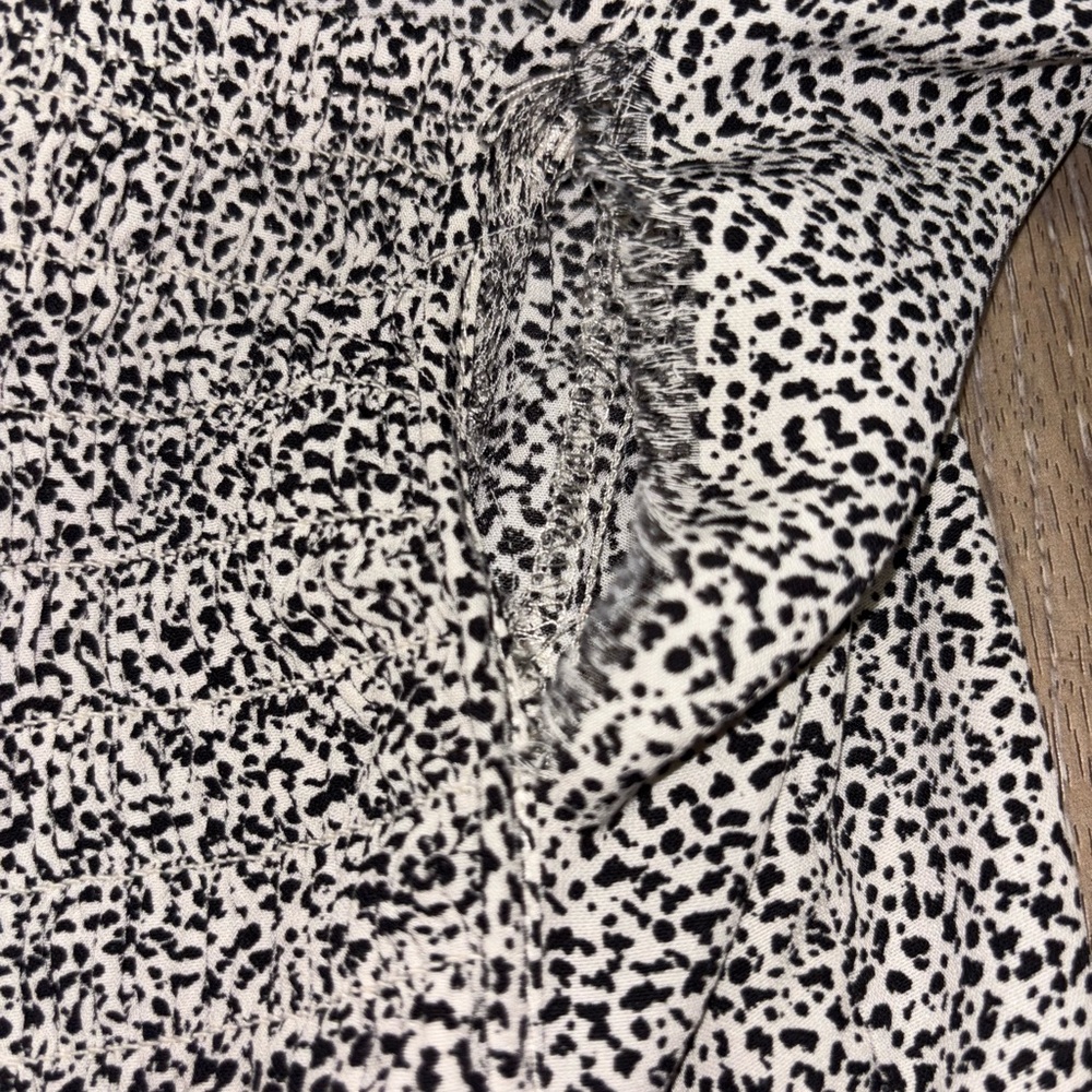 Sienna Sky Monochrome Patterned Top - Picture 4 of 6